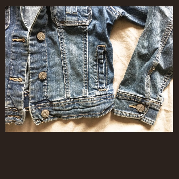 Old Navy Kids Jean Jacket. Size M. - Picture 3 of 4